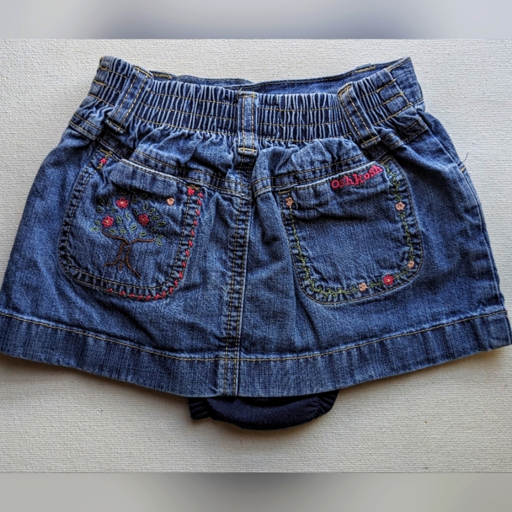 Osh Kosh Skirt Toddler size 18 months girls denim embroidered pockets W-1